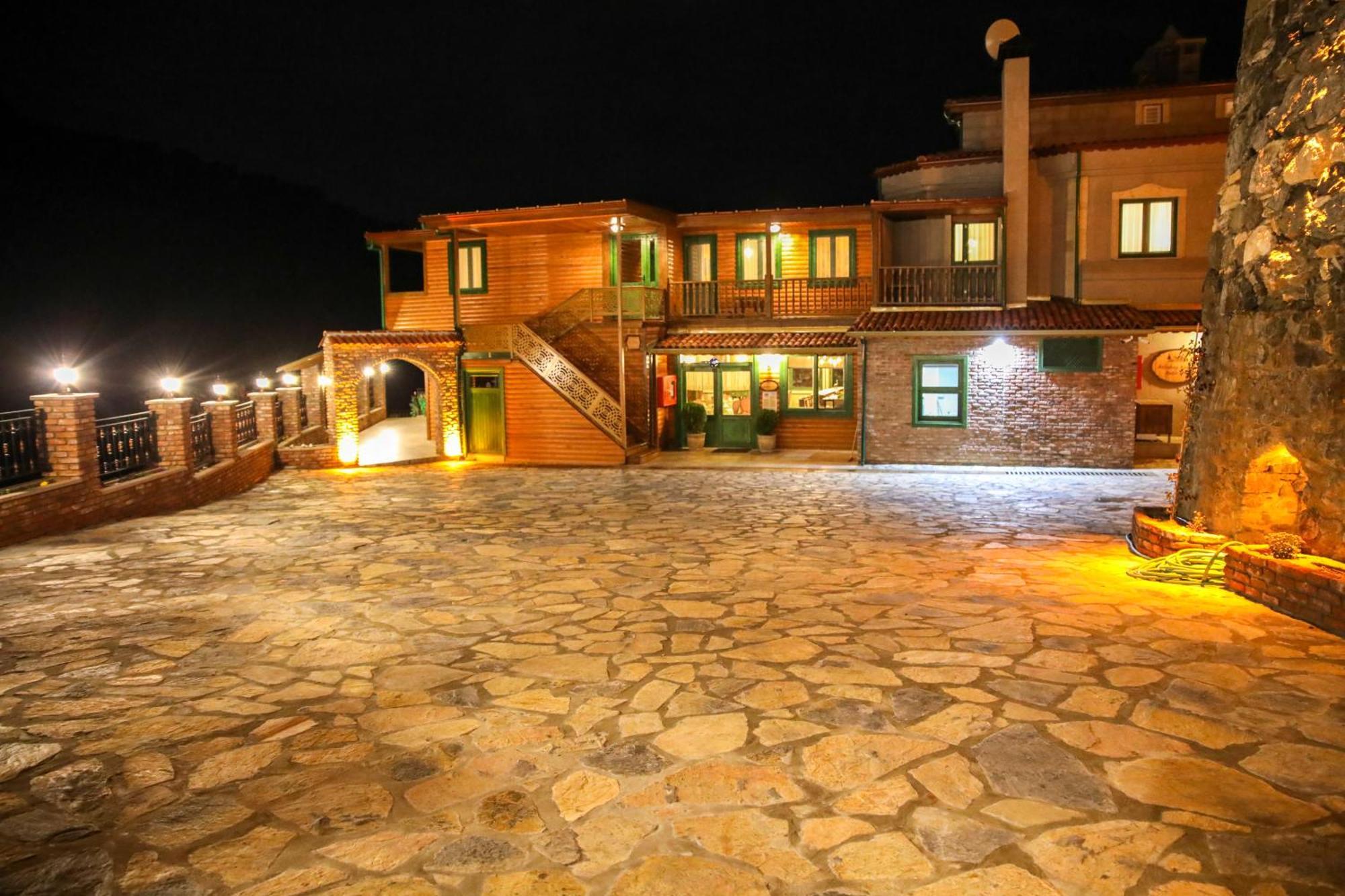 Kazdagi Atila Bey Konagi Hotel Ayvacik Exterior photo